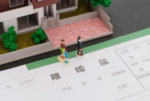 埼玉県内で、離婚が原因による住宅ローン滞納問題・任意売却のご相談は、ハウスパートナー株式会社へサムネイル